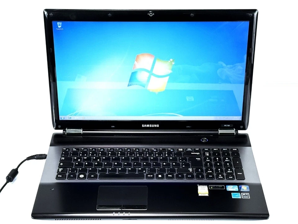 Samsung RC730 17,3 Zoll Windows 7 Gaming Notebook i5 2450M 8GB 1TB GeForce 540M - Bild 2 von 4