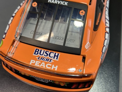 Kevin Harvick 1/24 Busch Light Peach 1 of 600 - Picture 5 of 8