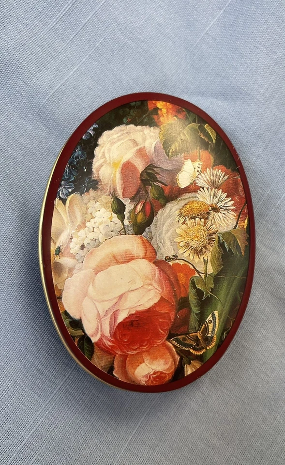 JABÓN DE MANOS VINTAGE BRONNLEY CAMELLIA 2,6 OZ SELLADO EN UNA LATA FLORAL Foto 4 de 4