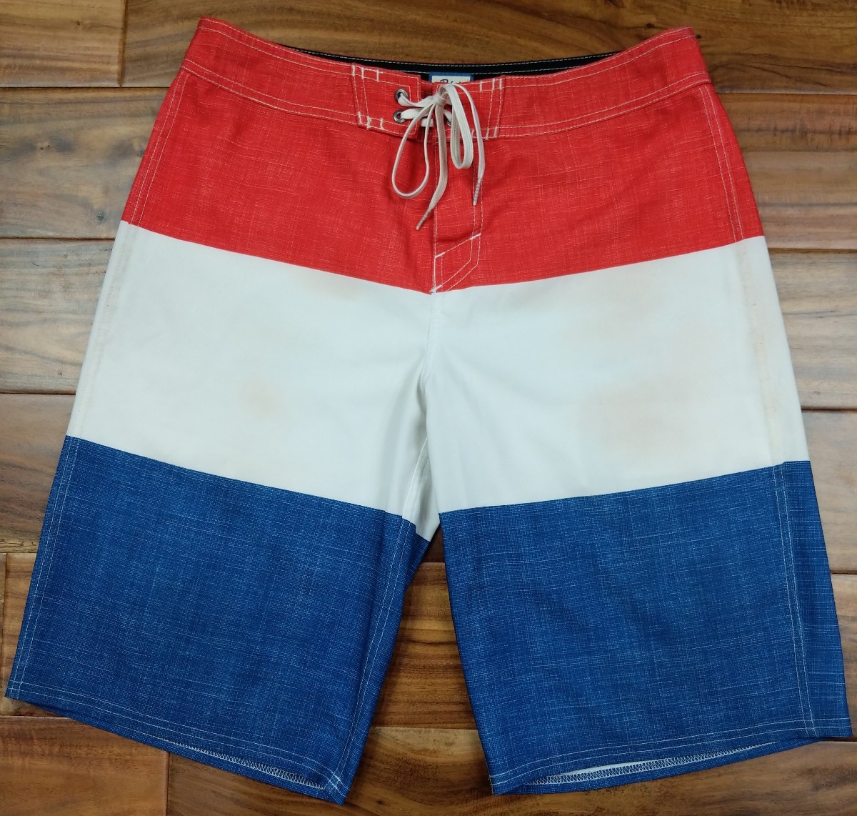 PBR Pabst Blue Ribbon Beer O'Neill Board Shorts Mens 31 32 Red White Blue  Swim