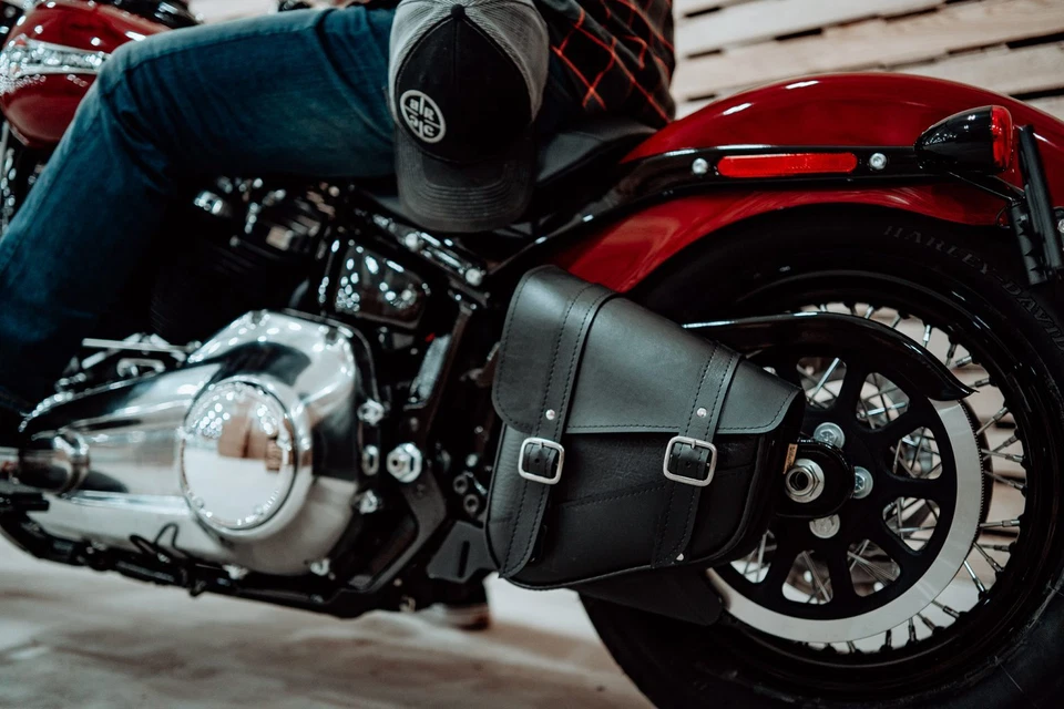 Bolso basculante negro triangulado Willie & Max 59776-00 Foto 4 de 4