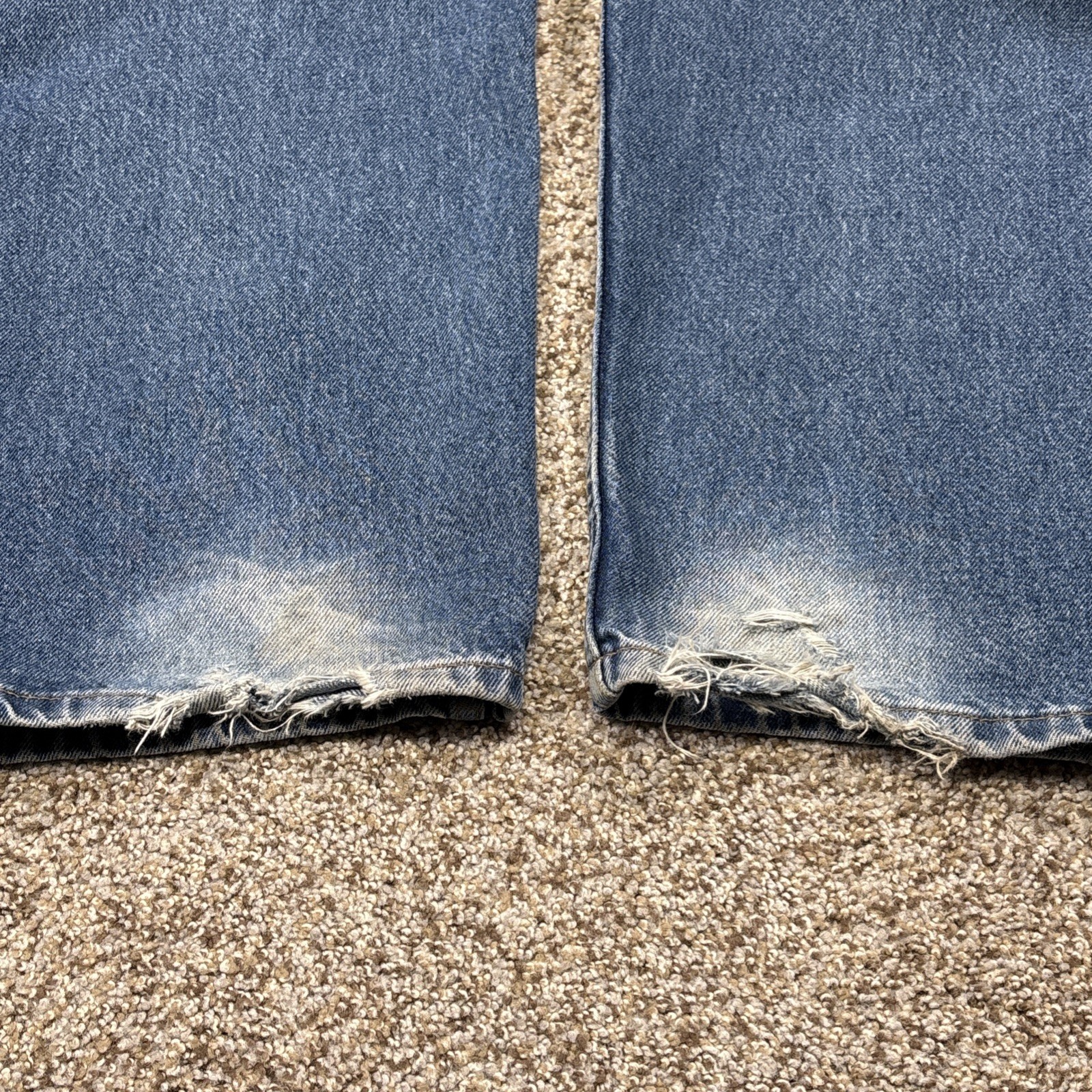 Vintage Levi's 545 Brown Tab Jeans Mens 44x34 (42x33.5) Loose Fit Blue Denim - View 17