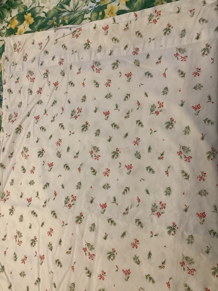 Ralph Lauren Queen Flat Sheet Pine Branch Red Berries Holidays MacKenzie - Image 2 of 4