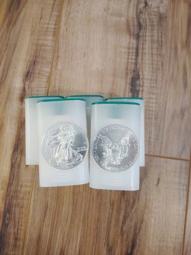 Lot of 100 - 2014 $1 American Silver Eagle 1 oz BU