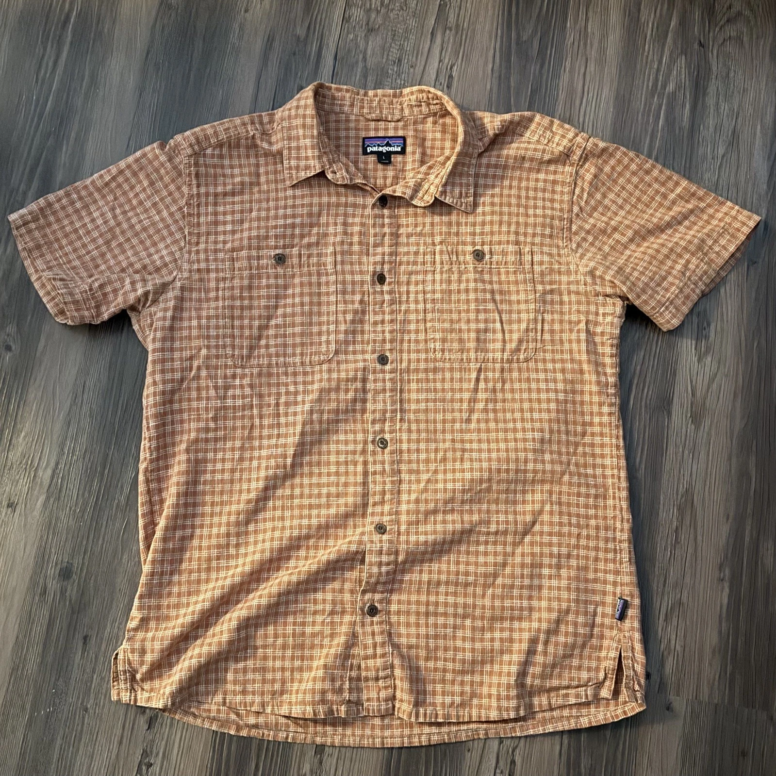 Patagonia Shirt Mens Orange Seersucker Button Up Outdoor Hiking Plaid Size L
Opens in a new window o