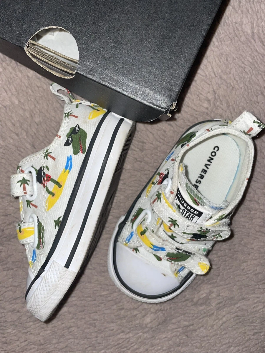 Converse toddler trainers velvro shoes uk 4 eu 20 white crocodile