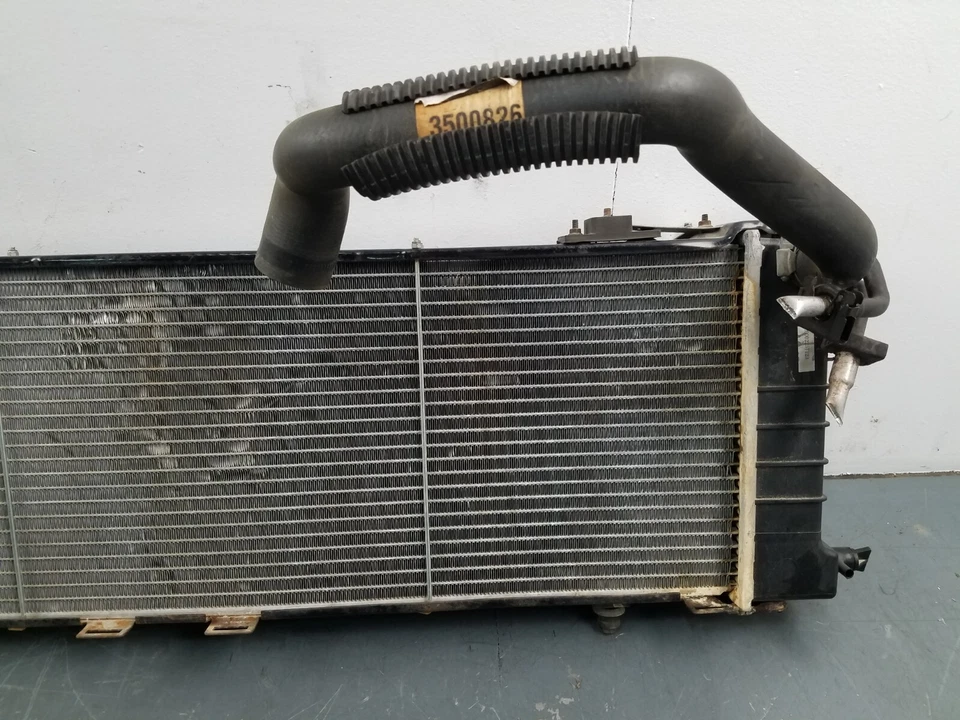 Jeep Cherokee Classic XJ 2000 4x4 4,0 L radiador/condensador #9210 B9 Foto 3 de 4