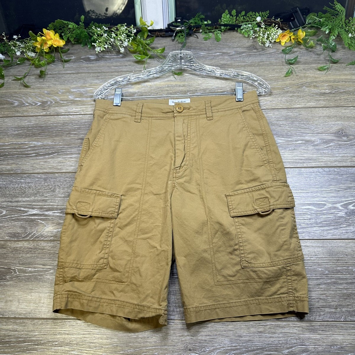 GoodFellow Shorts Size 28 Men's Brown Cargo Shorts Pockets