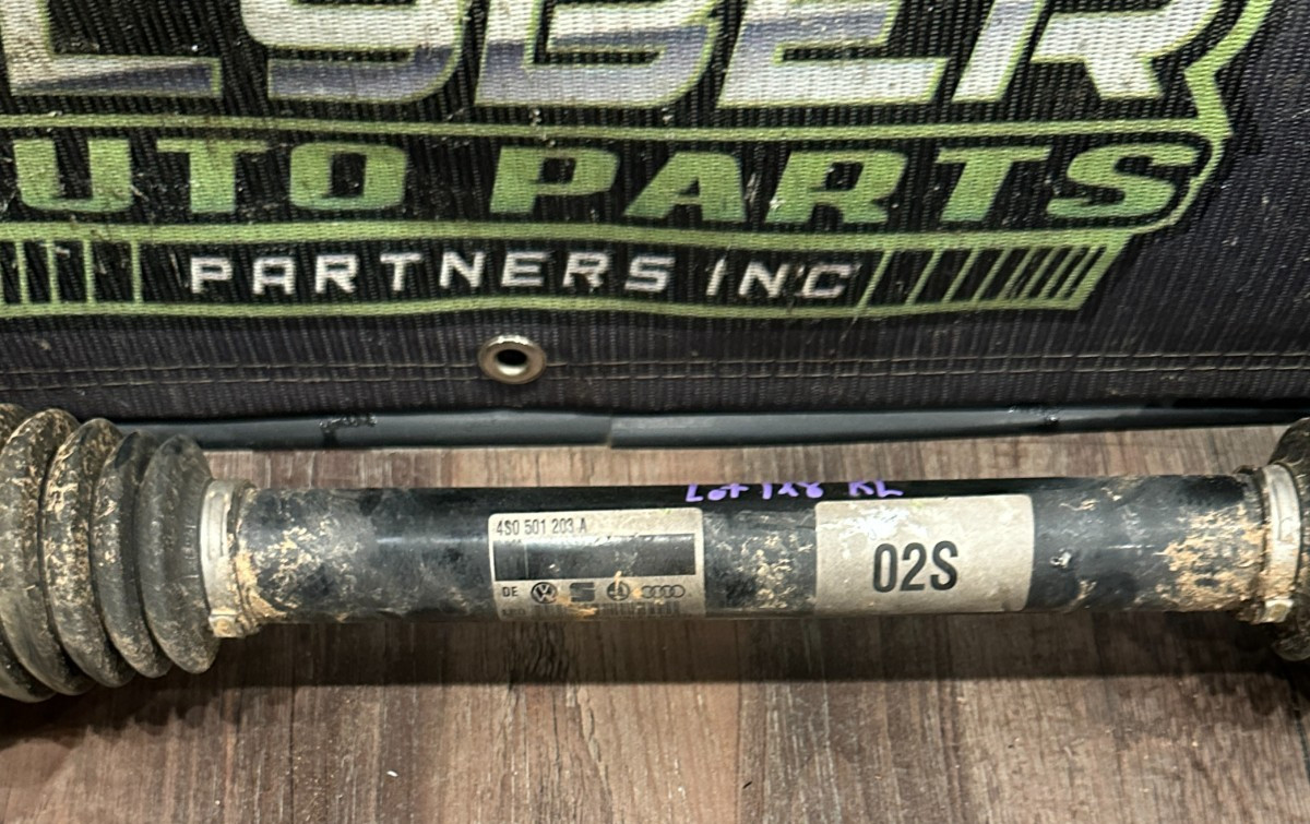 Audi R8 2017 REAR+LEFT Axle shaft P/N 4S0501203