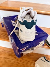 Reebok mens Captiva Olympic walking shoes