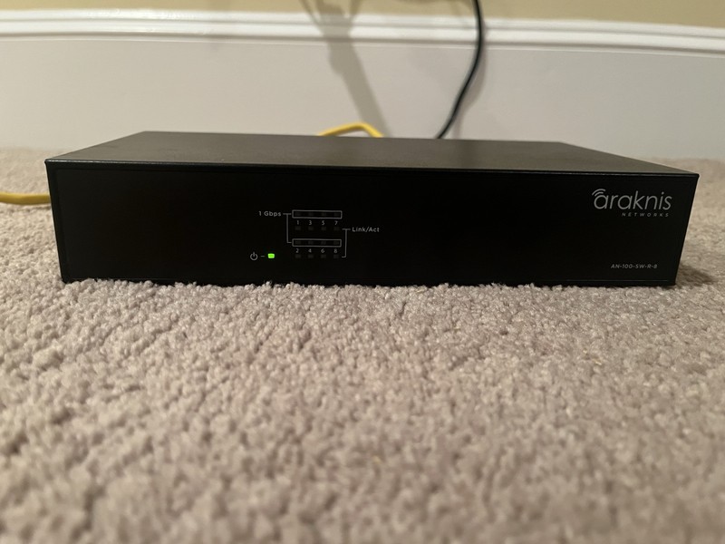 Araknis 8 Port Gigabit Switch AN-110-SW-R-8 w/ Power Cord