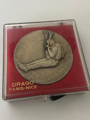VINTAGE MEDAILLE PARACHUTISTE DRAGO PARIS NICE TAP PARA - Photo 1/3