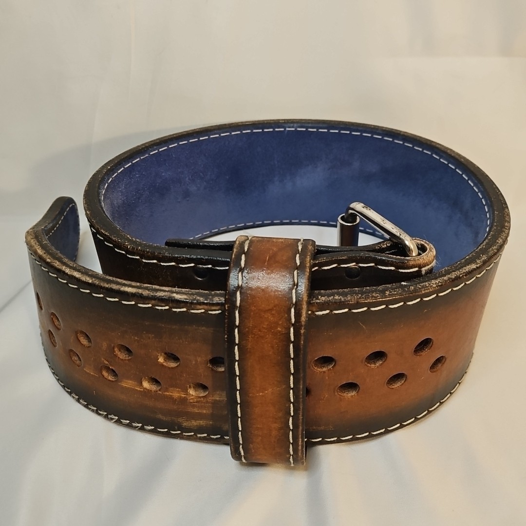 Pioneer Leather Weightlifting Belt Medium 31-40 - Saddle Tan Pioneer Leather Weightlifting Belt Medium 31-40 - Saddle Tan