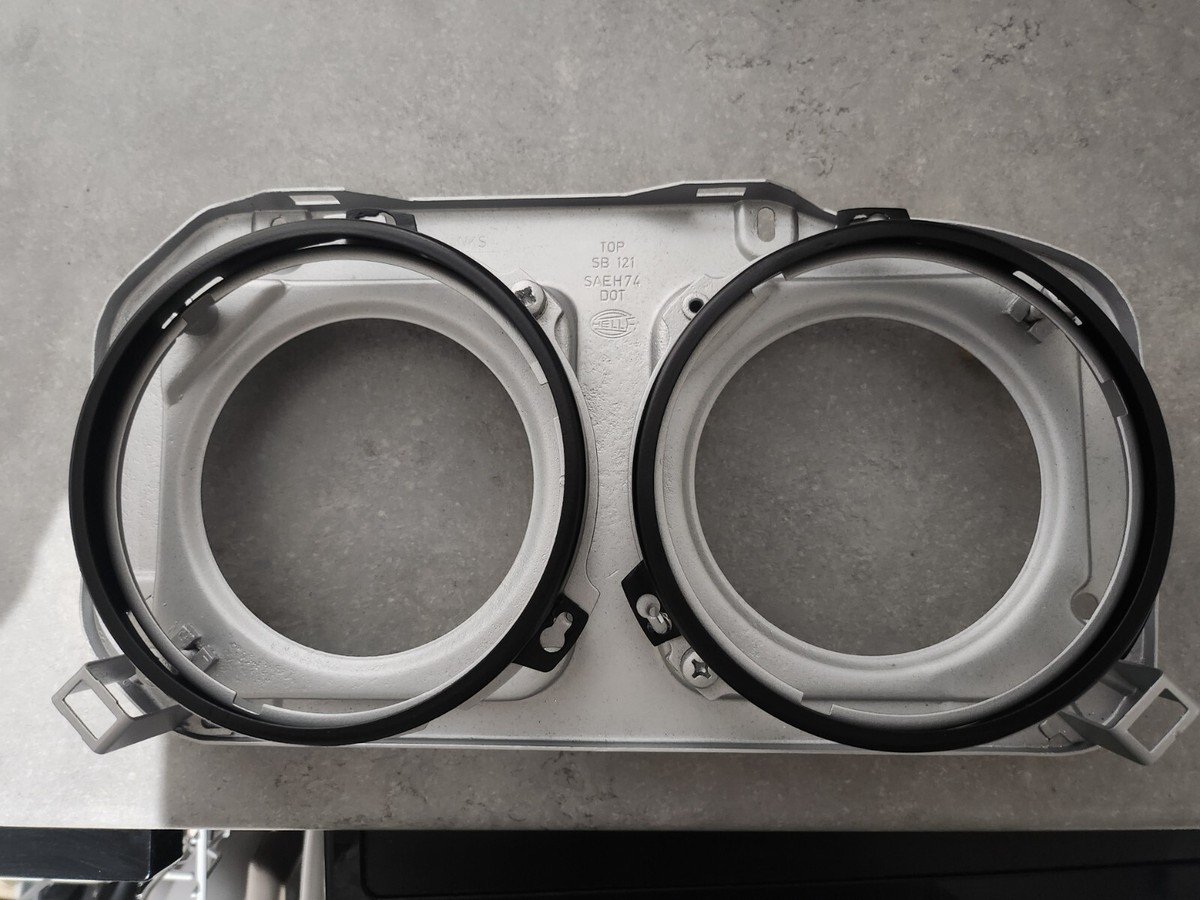 ford capri mk3 headlamp backplate UK