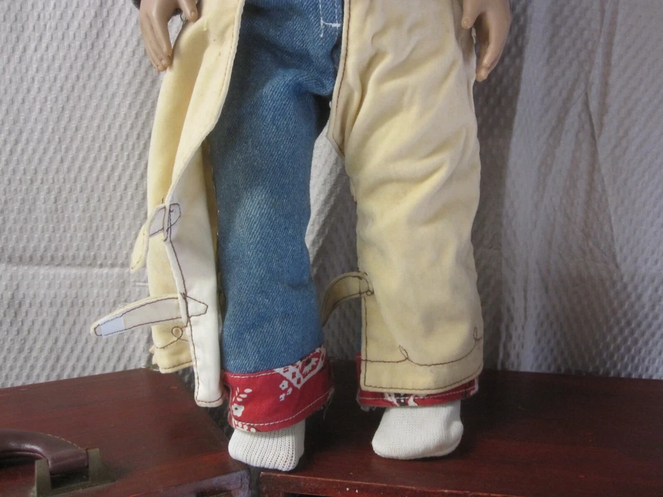 Par de muñecas vaqueras Battat Our Generation 1998 de 18" con armario/ropa de madera Foto 4 de 4