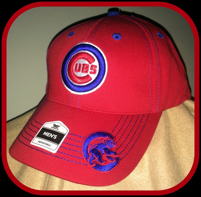 CHICAGO CUBS FAN FAVORITE EMBROIDERED ADULT ADJUSTABLE ONE SIZE FITS