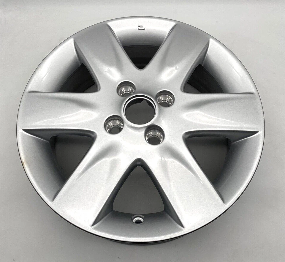 Cerchio in Lega 15" Nissan Micra K12 OEM 40300-AX726 Nuovo Originale - Immagine 2 di 4