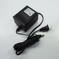 AC ADAPTER SKYNET MODEL DND-3010-A PART NO 70D0210 30V 830 mA power supply (C220