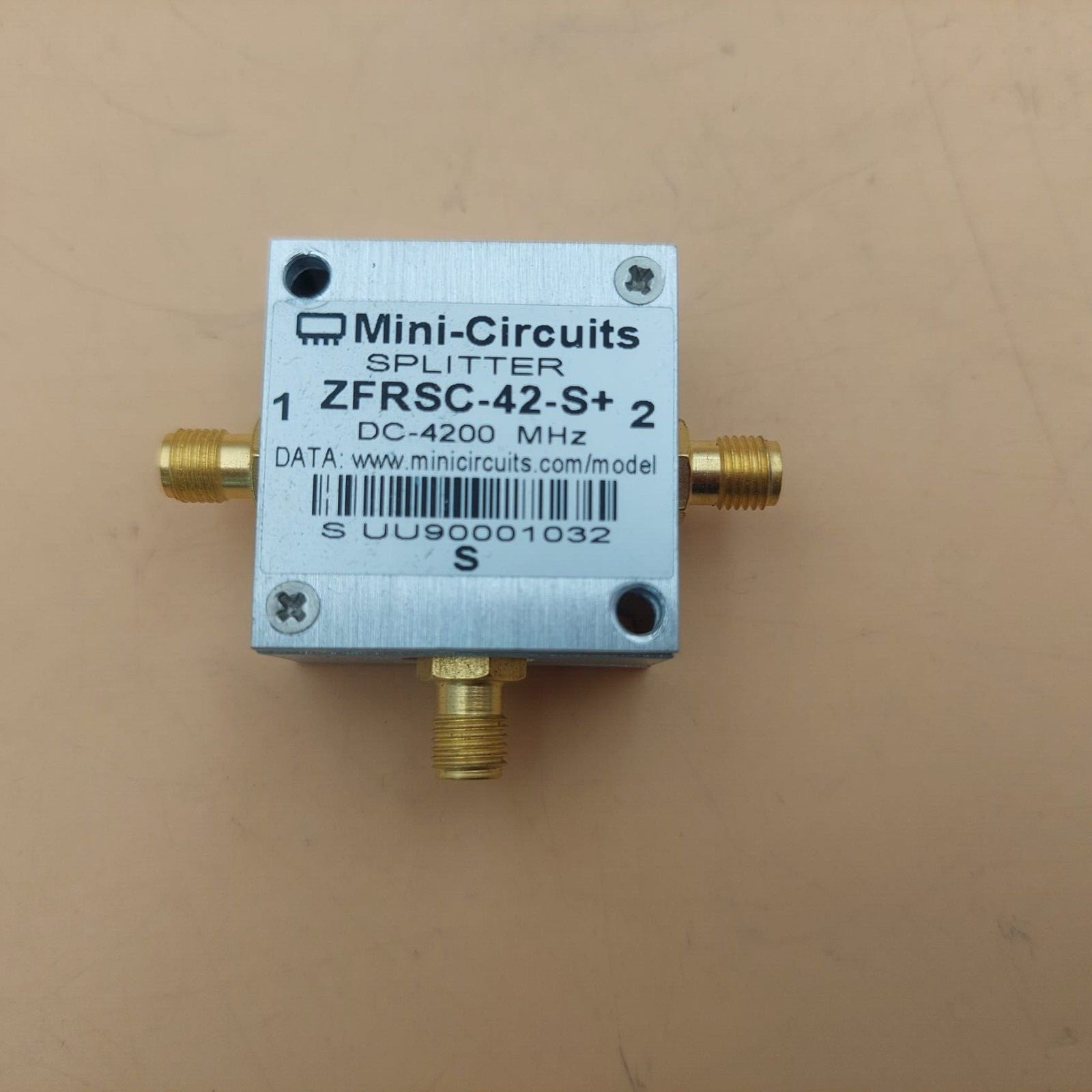 Mini-Circuits ZFRSC-42-S+ DC-4200 MHz, SMA (F) Power Splitter/Combiner