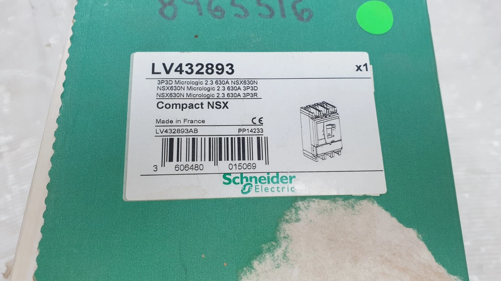 Box label: LV432893, NSX630N Micrologic 2.3 630A 3P3D, Compact NSX, made in France, Schneider Electric