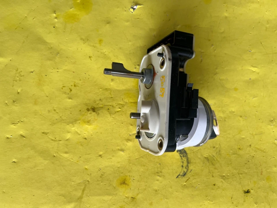 Dodge RAM 3500 1994-01 bloqueo de interruptor de cilindro de encendido de dirección con llave OEM 4326622 Foto 4 de 4