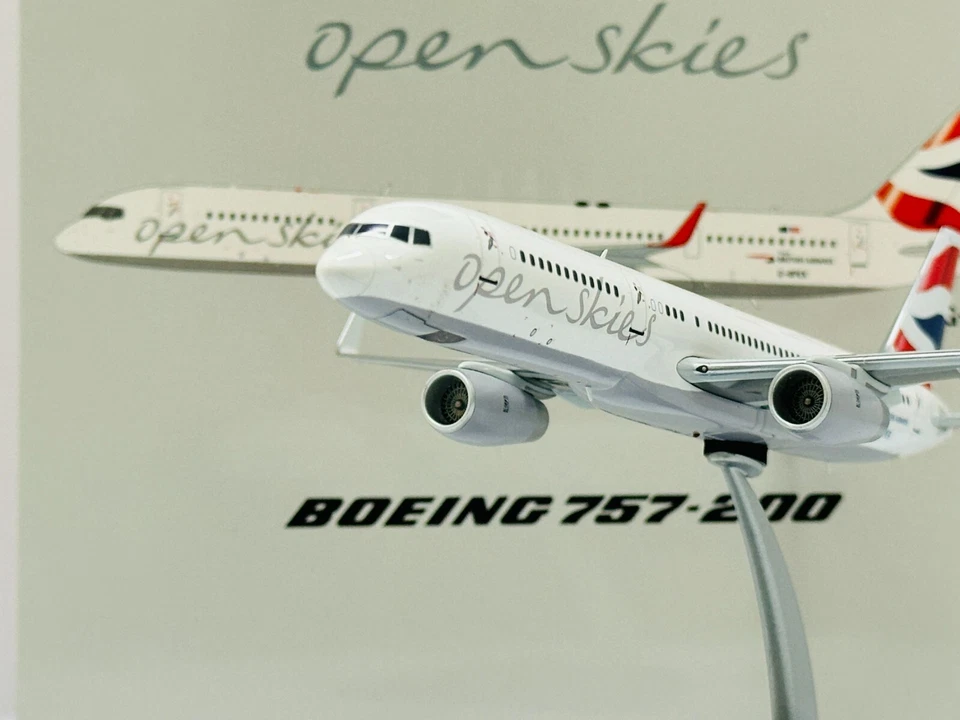 British Airways / Boeing 757-200 / G-BPEK / B-757-BPEK / 1:200 Foto 4 de 4