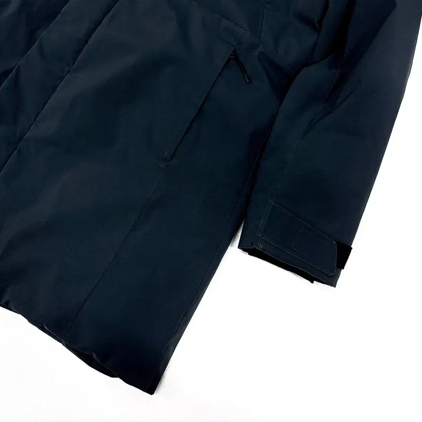 Reebok Navy Padded Coat, Size 105 thumbnail 4