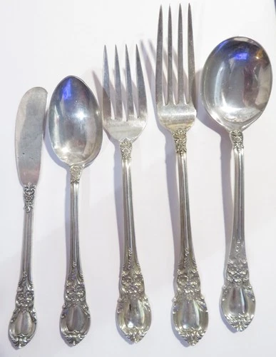 American Victorian by Lunt Sterling Silver Dinner Size Place Setting(s) 5pc