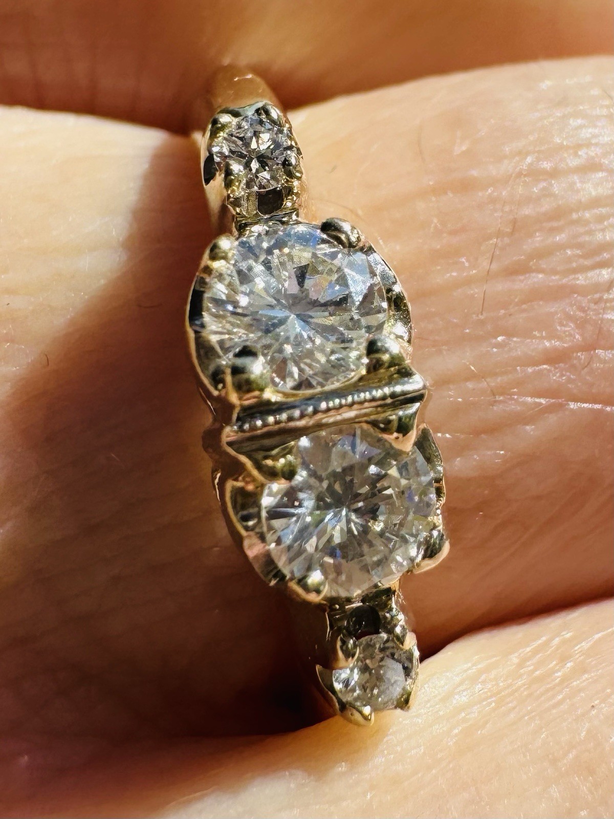 14k Diamond Ring - image 7