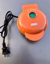 Dash Mini Pumpkin Waffle Maker   Orange, New/...
