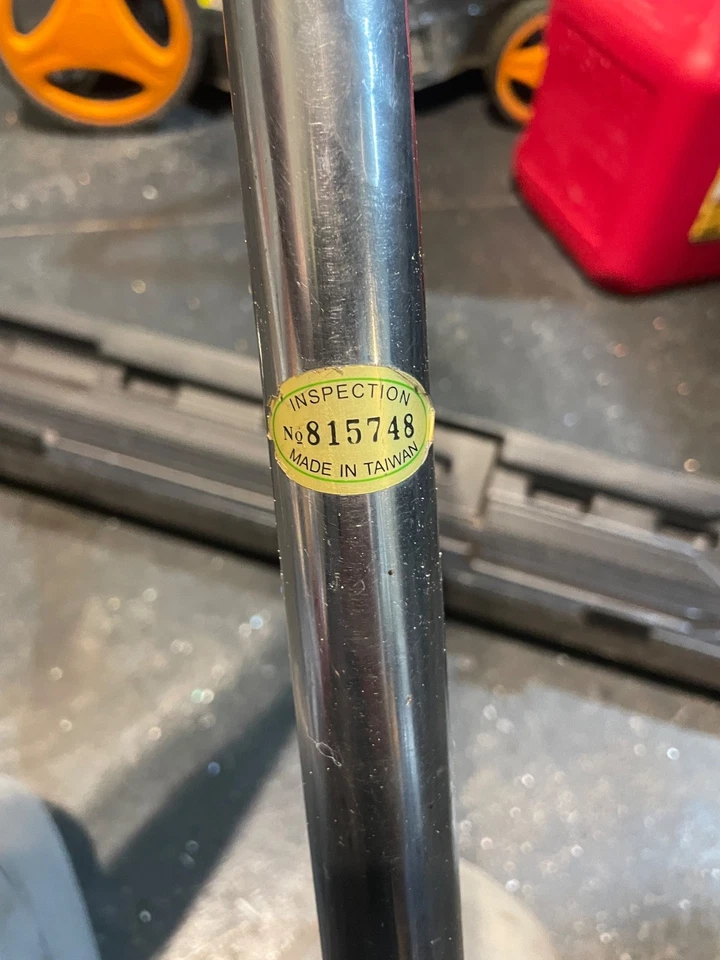 Performance Tool M203  50 to 300 ft lbs 3/4 torque wrench  - Image 3 of 4