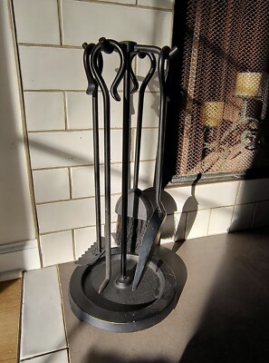 Pilgrim 18019 5 Piece Compact Stove Tool Set EUC 19'' Tall Flat Black powder coat