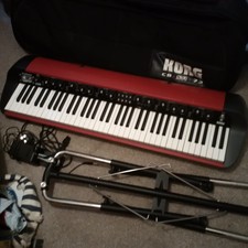 Korg Sv1 73 Electric Stage Piano With Stand And Case