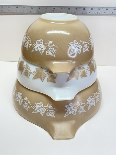 3-pc PYREX Sandalwood Tan/White Ivy Cinderella Mixing Nesting Bowls - Picture 8 of 13