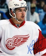 XAVIER OUELLET SIGNED 8X10 PHOTO DETROIT RED WINGS COA