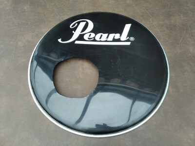 Gebrauchtes Pearl Bass Drum Resonanz Fell 18'' schwarz mit Schallloch