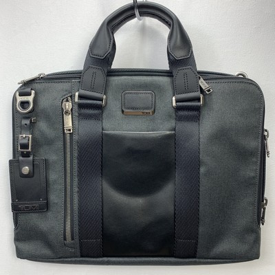 tumi aviano slim brief
