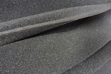 Auto- Schaumstoff,normal/hart, dunkelgrau  5 lfm x 168cm , Stärke 5,3 mm, € 6,00