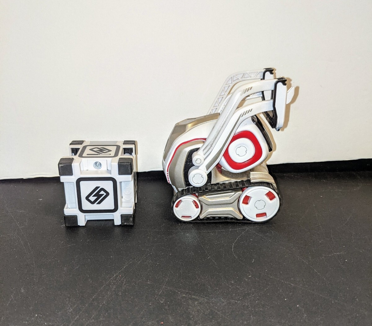 Anki Cozmo Robot With Cube UNTESTED | eBay