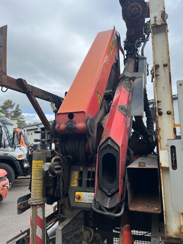 PALFINGER PK13001K CRANE 2017 PIPED FOR AUGER USED LIGHT FIRE DAMAGE HIAB ATLAS - Picture 4 of 16