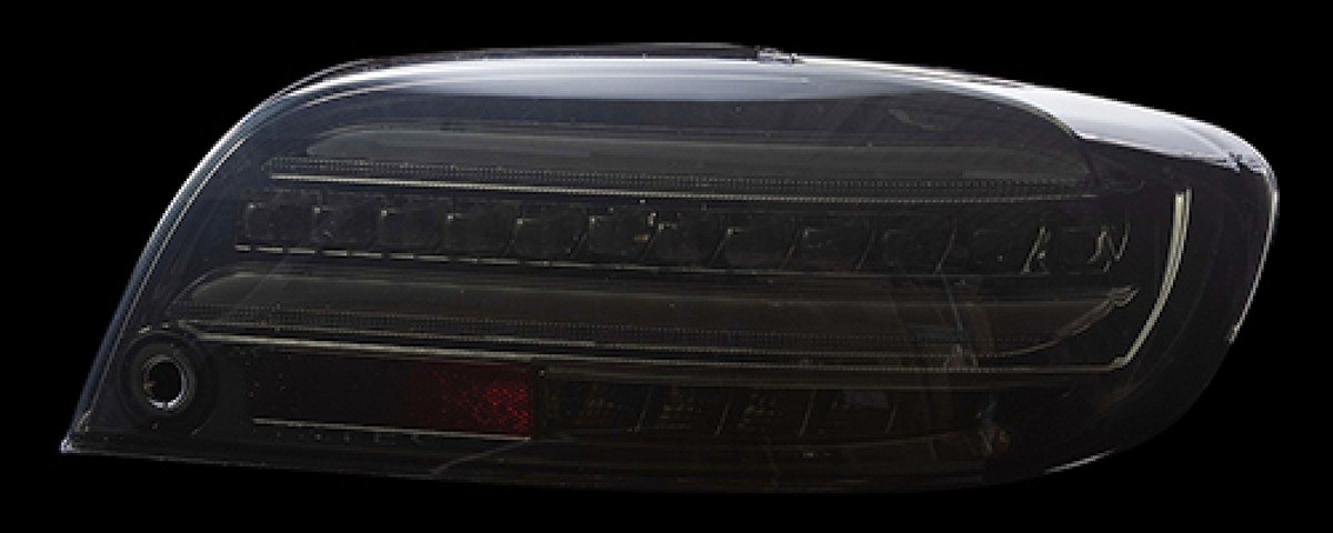 マツダ　RX8 RX-8 SE3P LED 右側のみ　テールライト RX-8 後期型対応 ジュエルLEDテールランプREVO｜製品情報｜VALENTI