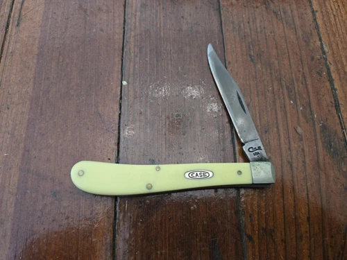 Case Xx Yellow Synthetic Smooth Slimline Trapper (31048 Cv) 