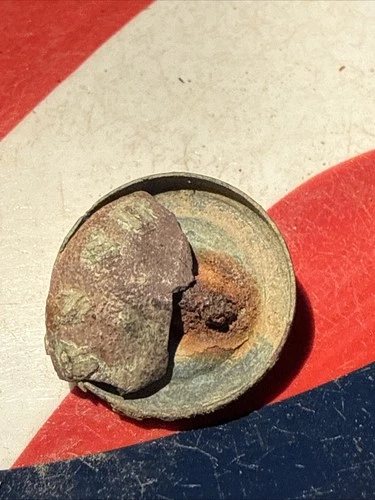 Dug Civil War 💥 🇺🇸 💣  Rare Confederate Mississippi Local Coat Button Ph La