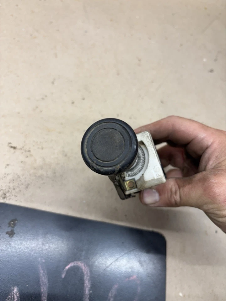 1967 1972 1971 C10 C20 Chevrolet Gmc грузовик 1969 68 б/у переключатель фар в сборе - Изображение 4 из 4