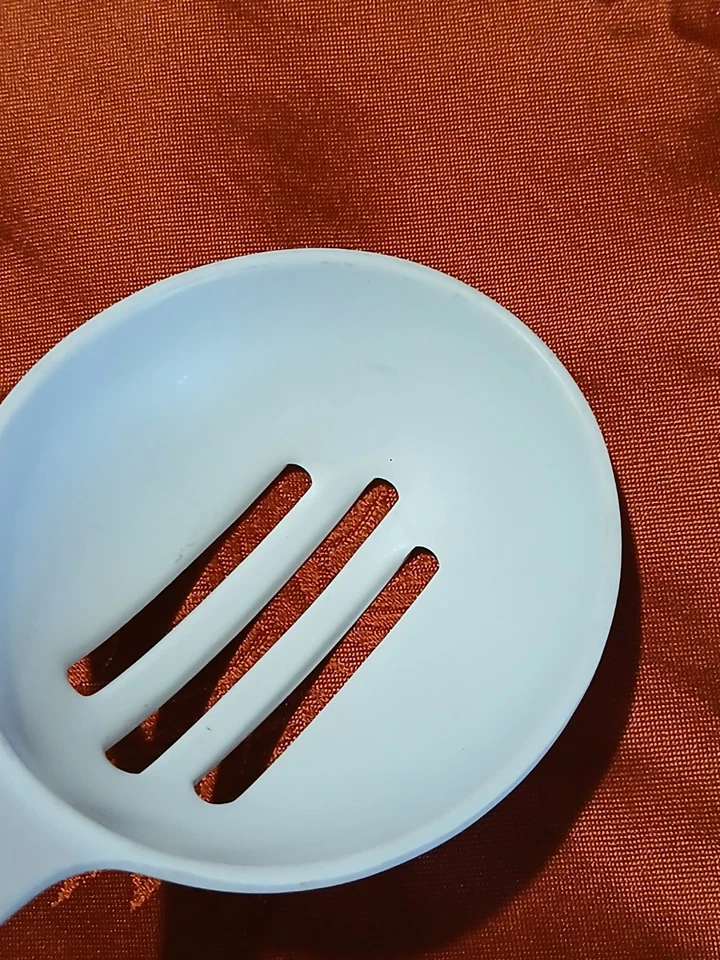 Lot of 3 White Melamine Slotted Spoon Spaghetti Spoon Ladle Kitchen Utensils - Image 4 of 4