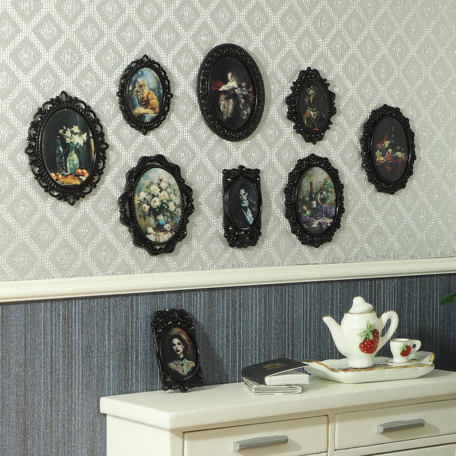iLAND 1/12 Scale Accessories of Tiny Frames 7pcs with 14 Miniature Pictures Set