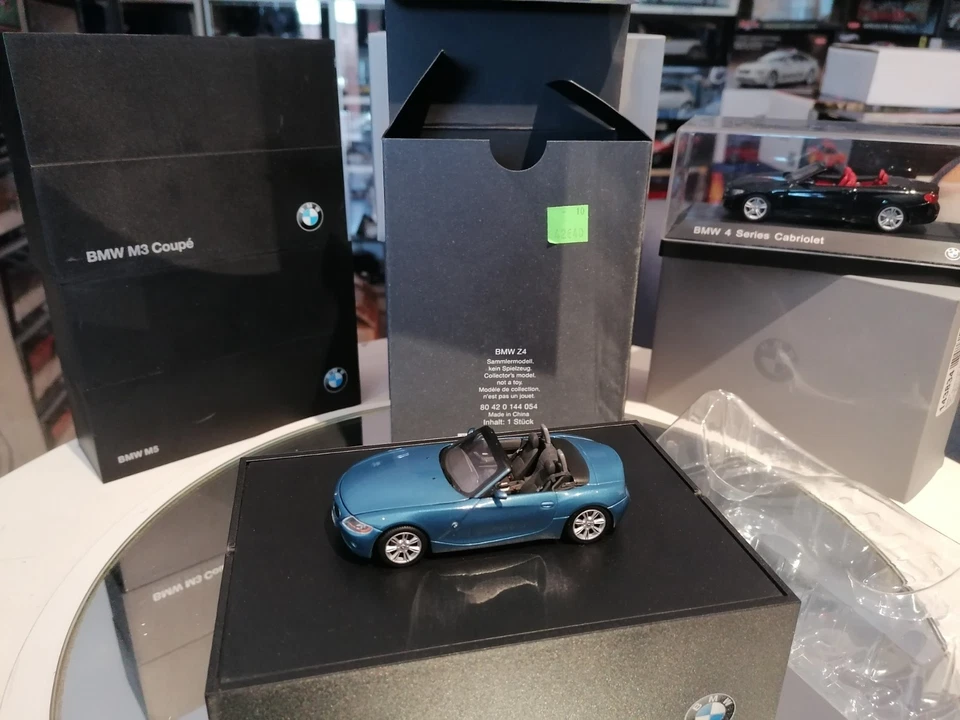 Minichamps 1/43 BMW Z4 Light blue metallic MINT with Box dealer edition - Immagine 2 di 4