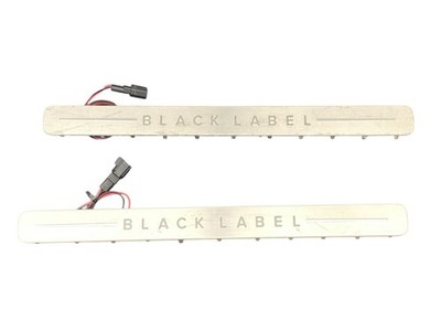 2018-2021 LINCOLN NAVIGATOR BLACK LED DOOR SILL SCUFF PLATE COVER SET (2) *NOTES