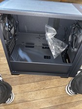 Lian Li Lancool 205M Mid-Tower Chassis MicroATX, Black
