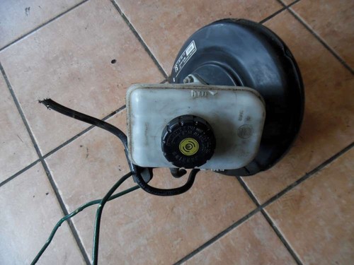 Opel Corsa C Bremskraftverstärker Hauptbremszylinder 90576562
